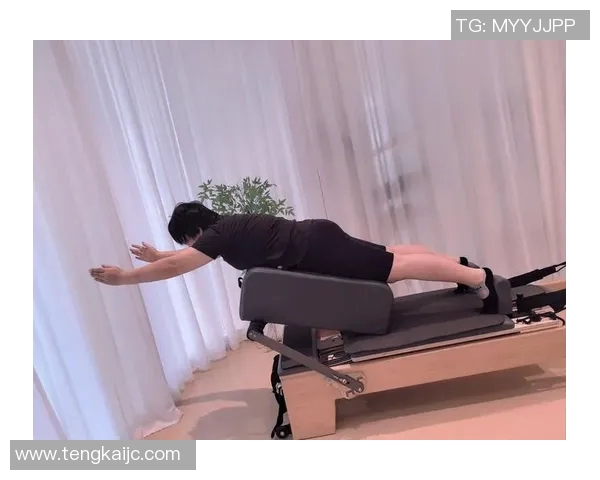 游泳健身：提升体能、增强心肺功能、塑造完美身形的全方位健康之道